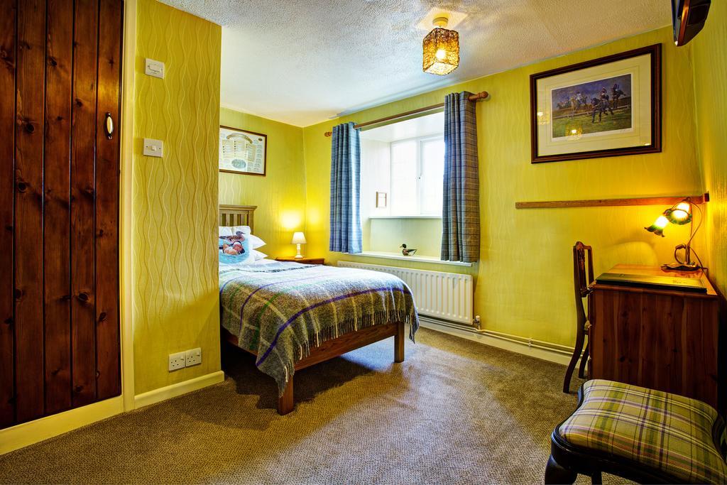 Tinhay Mill Hotell Lifton Eksteriør bilde